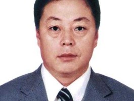 曲乃杰，大连首富是谁啊？