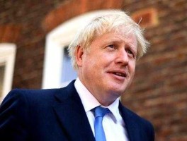 首相 英国前任首相全名是什么？