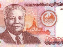 50000泰铢（一般一个泰国人月收入是多少泰铢？）