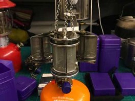 煤油打火机玩法 煤油汽灯的使用方法谁知到请帮我？