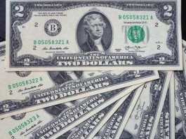 两美元是多少人民币(两美元折合人民币多少钱)