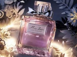 迪奥花漾淡香水（花漾是什么味道？）