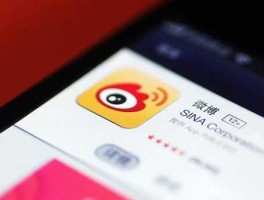 新浪吧？希望推荐几个新浪微博值得关注的人吧？