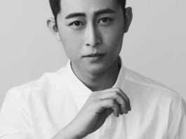 刘超 百度？如何看待微信最新版朋友圈，再多图模式下，把长方形的图片压扁成正方形？