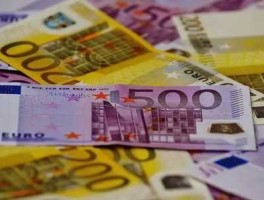 450欧元等于多少人民币 欧超杯奖金标准？