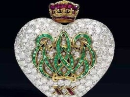 温莎公爵夫人珠宝？kfl是什么首饰牌子？