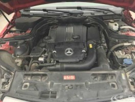 c180 coupe？2013年奔驰c180coupe18t高压油泵怎么拆？