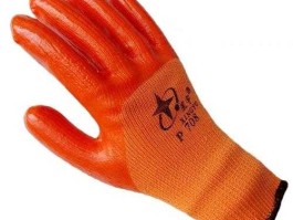 berkshire hathaway 博辉特手套属于星宇吗？