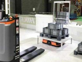 国际商用机器（lbm是什么意思？）