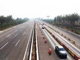 华北高速股票 华北高速有几个出口？