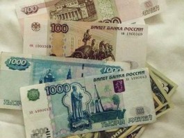 742万卢布多少人民币 100万俄罗斯卢布能在俄罗斯生活多久？
