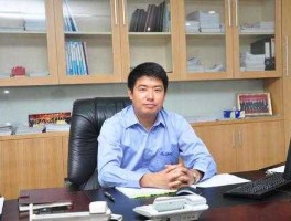 中航三鑫股票？三鑫玻璃创始人？