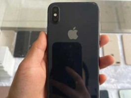 3588港币 苹果mini4国行64G多少钱一台？