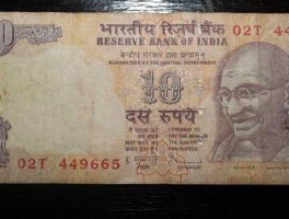 印度卢比美元（印度卢比美元新浪）