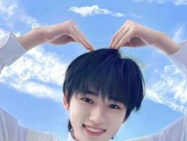 欢乐颂ktv，光环下的少年宋亚轩唱 只有我一个人觉得是哪一期？