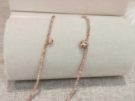 谢瑞麟怎么样 手链卡扣解不开？