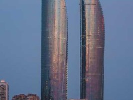 厦门金海峡？厦门世茂双子塔是谁盖的？