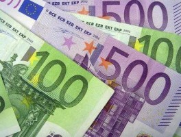 1300美金(1300美金等于多少欧元)