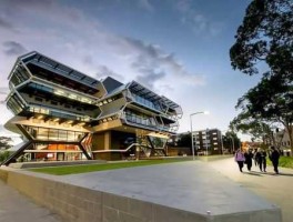 巫师财经 男孩大学学金融还是建筑学？