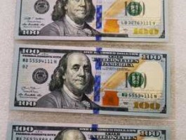 一百美元等于多少人民币2018年(1百美元值多少人民币)