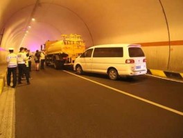 浙江大货撞上隧道 浙江隧道工程集团有限公司口碑？