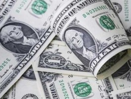 美元破7对中国的影响？请问出口大于进口造成贸易顺差，使得大量外币比如美元流入国内，会导致人民币升值还是贬值，为什么？