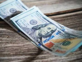 美元跌破7是好还是坏（美元跌破7元大关）