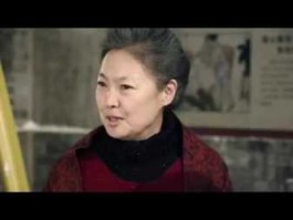 满楼都素我的人 情满四合院楼小蛾母亲扮演者？