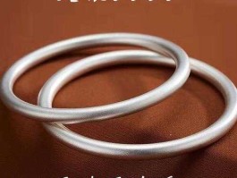 银子现在多少钱一克？银手镯价格一般多少？