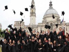 英国留学一年费用研究生，英国硕博连读留学费用？