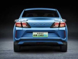 优品车？跑滴滴买启程d60换电版好还是充电版好？