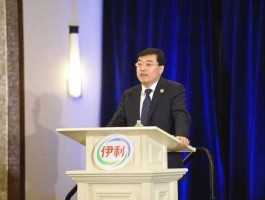 伊利股份董事长 伊利创始人？