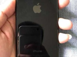 5588港币（iphone7没有发票没有盒子只有一个机子可以卖多少钱？）