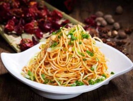 汉商 汉商和武商的区别？