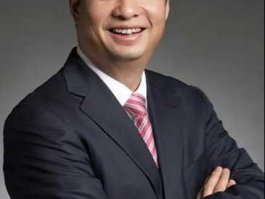 华为董事长，华为现任董事长及执行总裁？