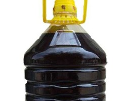 菜籽油行情（菜籽要3800元左右每吨，至少要3斤籽才能榨一斤油，为什么菜油才8600元左右每吨，怎么赚钱啊？）