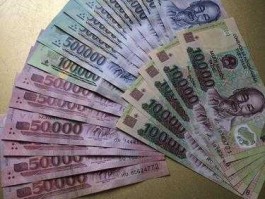 100块钱是越南(100块钱越南币得多少钱人民币)