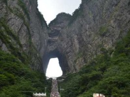 天门山（天门山，在什么地方？）