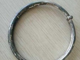 银子变黑怎么办，银子很久没戴变黑了怎么办？