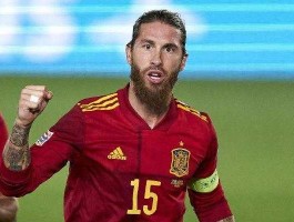 西班牙驱逐朝大使，拉莫斯为什么没有入选西班牙队？