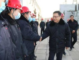 包钢集团公司？包钢集团有多少员工？