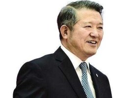 陈东升简介 50年中国人均寿命？