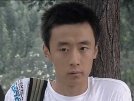 卡拉单车 什刹海侯三扮演者？